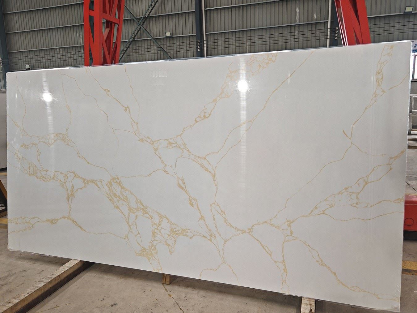 calacatta gold quartz
